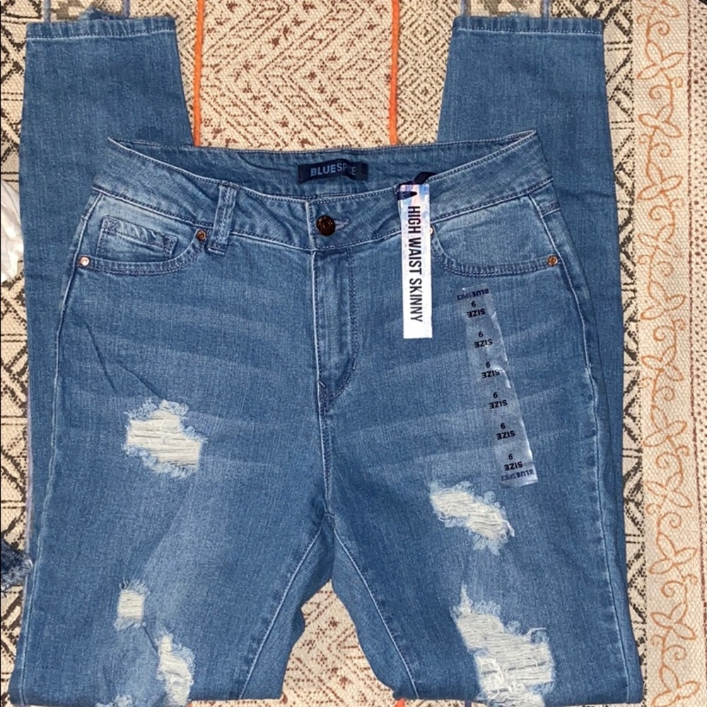 High waisted skinny jeans